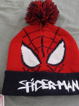 Bufanda y gorro Spiderman