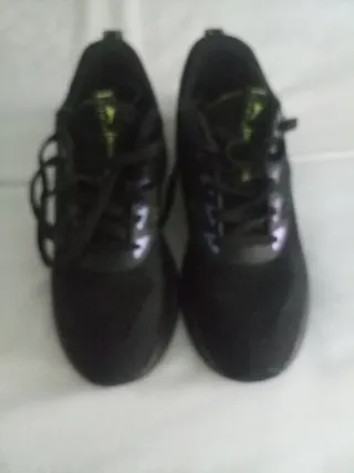 Zapatillas deportivas negras