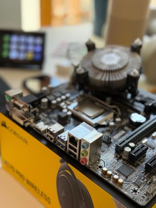 Pack Intel Core i3 6100 + Gigabyte H110M-S2H DDR4