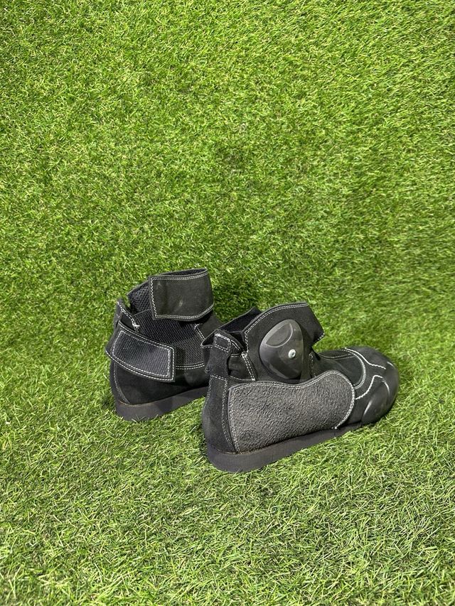 Botas Minimoto Record T40 Negras
