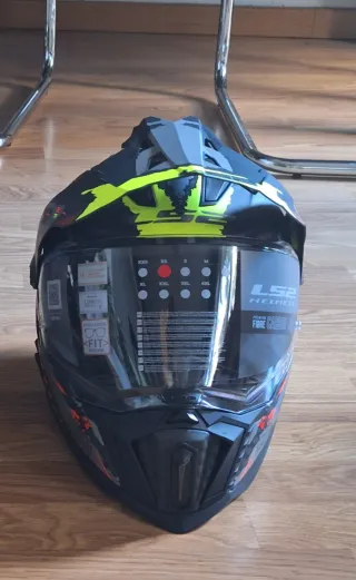 Casco LS2 MX701 Carbon Explorer  Talla XS