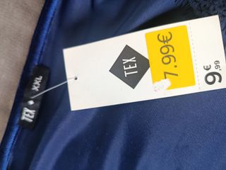 Vestido azul de terciopelo talla XXL.