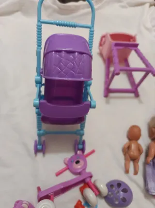 Chelsea y bebé SIMBA con accesorios