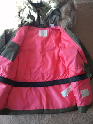 Abrigo unisex capucha Zara Talla 2/3. 98cm.