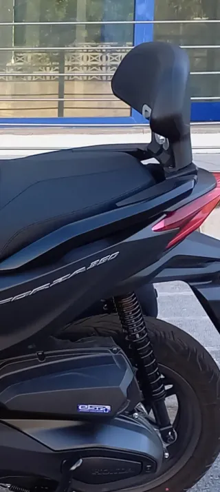 Respaldo Pasajero Givi