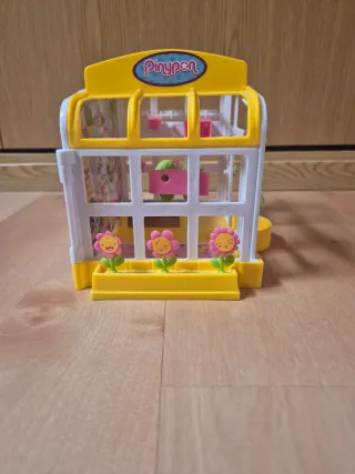 Invernadero Pinypon con figuras y accesorios