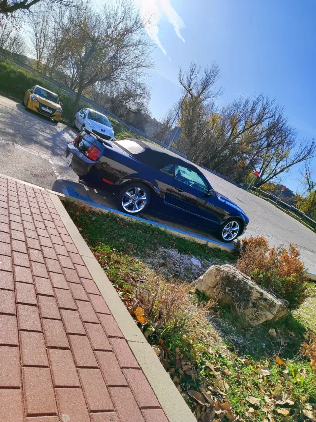 Auténtico Mustang Americano Descapotable
