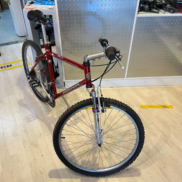 Bicicleta Montaña Kona Fire Mountain Roja