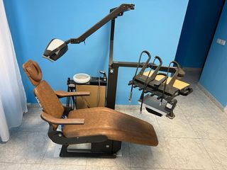 Sillón dental marca FARO