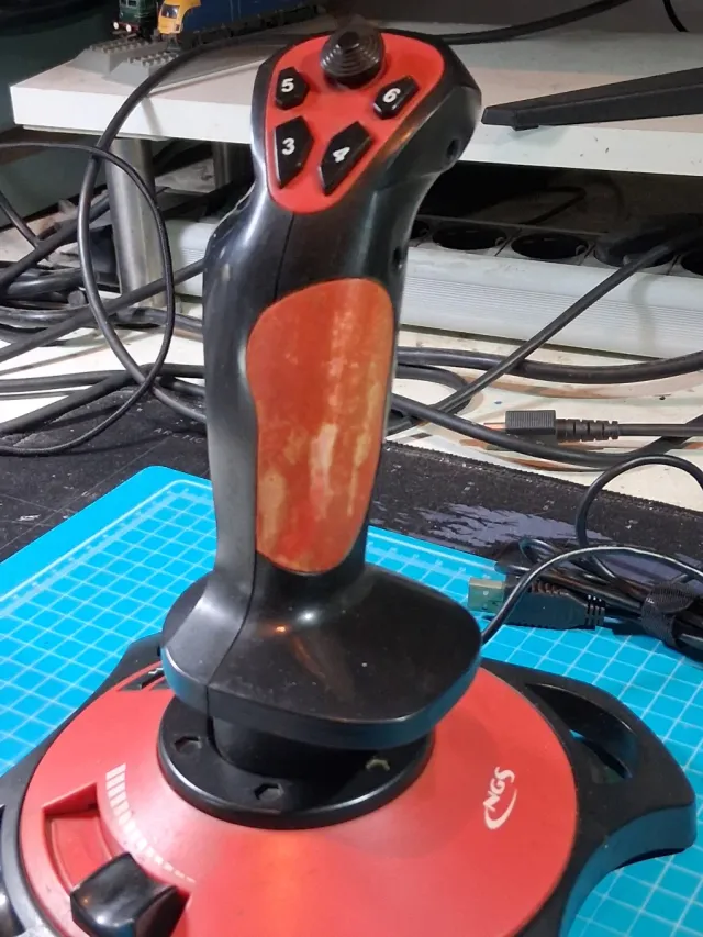 Mando de Juegos NGS Antiguo