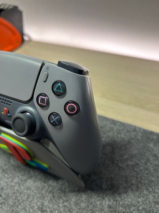 Mando PS5 30 aniversario