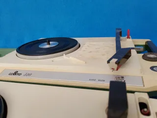 Tocadiscos Cosmo 510 y A2030