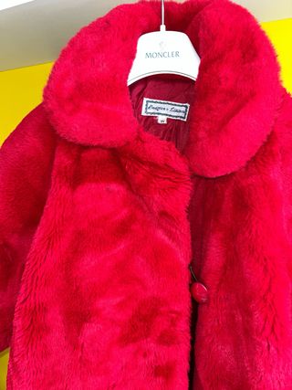 Cappotto rosso bimba in pelliccia sintetica