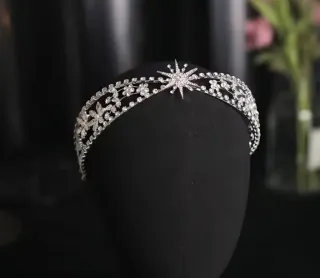 Diadema de novia o invitada