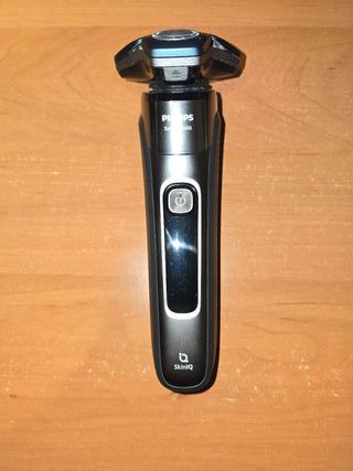 Afeitadora Philips Serie 7000 S7887/58 Azul