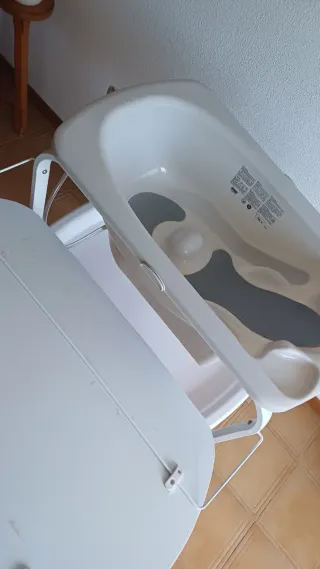 Bañera Cambiador Flip Jané