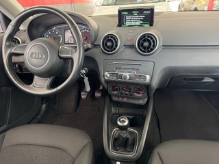 Audi A1 S-Line 63000 kms!!