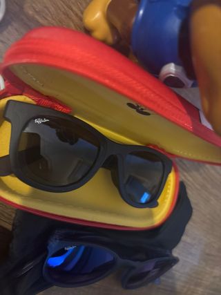 Lote juguetes y gafas niño