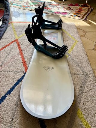 Tabla de Snowboard Rome Stale Fish + fijaciones