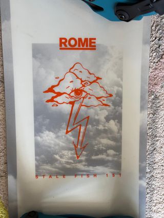 Tabla de Snowboard Rome Stale Fish + fijaciones