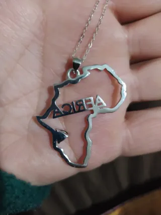 Colgante Plata Ley S925 África con un granate