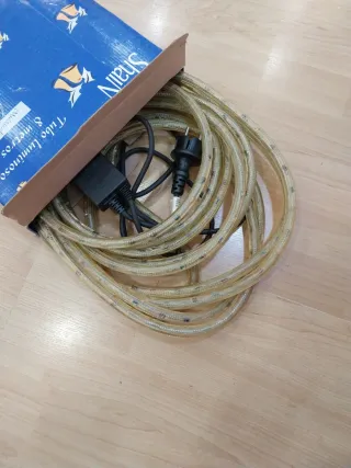 Tubo luminoso ShaiN 8 metros multicolor