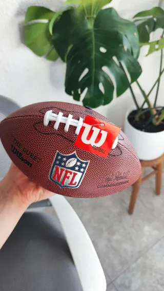 Pack NFL Wilson Camiseta y Balón