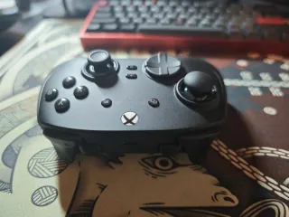 Mando Razer Wolverine V3 Pro