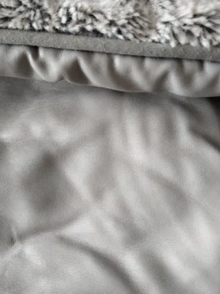 Saco de bebé polipiel unisex. Marca la Gitaffa.