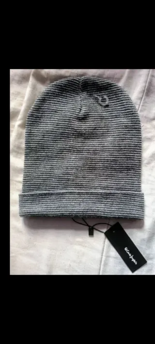 Gorro El Corte Inglés a estrenar