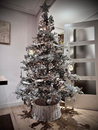 Árbol de Navidad Plateado