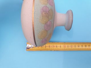 caraffa bottiglia in vetro per profumo decorata