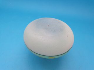 caraffa bottiglia in vetro per profumo decorata