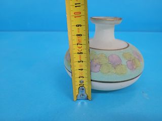 caraffa bottiglia in vetro per profumo decorata