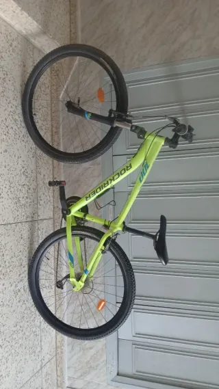 Bicicleta Rockrider Amarilla