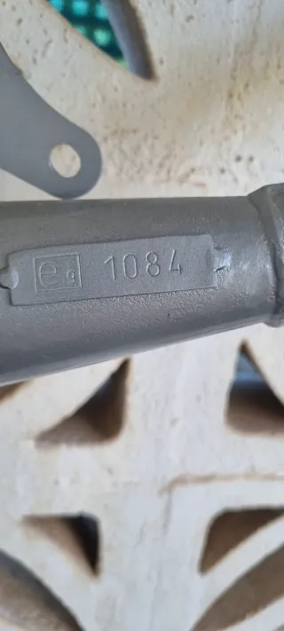 Escape Metrakit Minarelli Horizontal negociable.