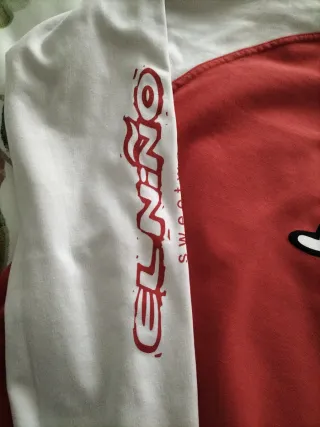 Camiseta El Niño Raglán Roja y Blanca talla 16 o S