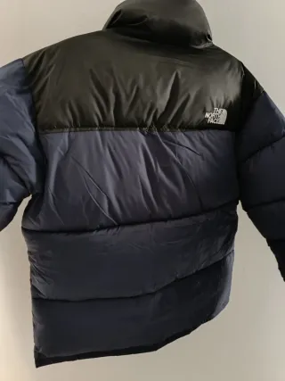 Chaqueta The North Face Negra y Azul Marino