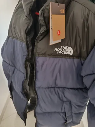 Chaqueta The North Face Negra y Azul Marino