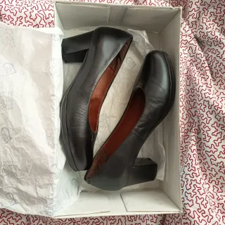 OFERTA Zapatos negros Desireé mujer