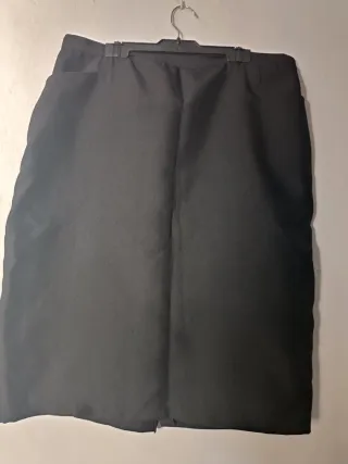 Falda negra mujer talla 52 con dos bolsillos y for