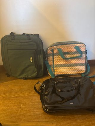 lote de bolsos y mochila