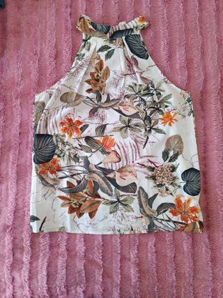 Blusa sin mangas floral