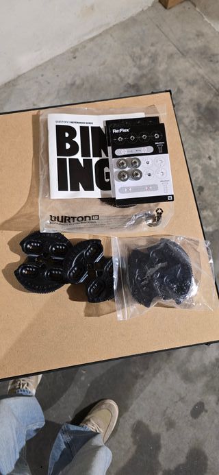 Tabla Snowboard Burton Clash + Fijaciones