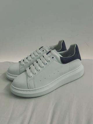 Alexander McQueen Scarpe Bianche Grigie