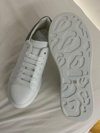 Alexander McQueen Scarpe Bianche Grigie