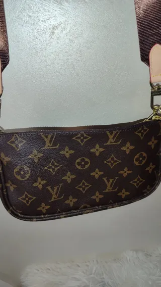 Borsa doppia marrone con  tracolla e portamonete