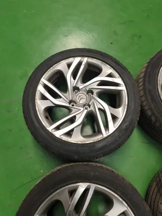 Llantas Citroen 17 con Neumáticos 224/45R17
