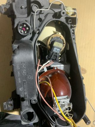 Faro derecho original Audi A8(4D) 4D0941030E Hella