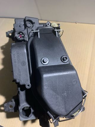 Faro derecho original Audi A8(4D) 4D0941030E Hella